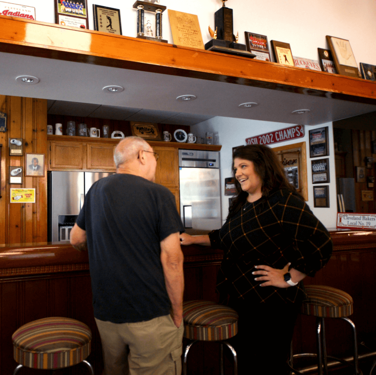fund officer talking to retiree at a counter